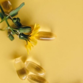 Huile donagre 10% GLA |400 ​​​​gélules | Gélules 500 mg dhuile + Vitamine E ProNatural Pharma. Soulagement des symptômes me