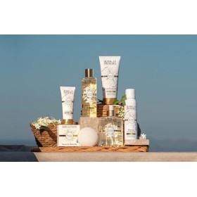 JEANNE EN PROVENCE - Lait Corporel Hydratant et Parfumé - Parfum Jasmin - 95% dIngrédients dOrigine Naturelle - Peau sèche 
