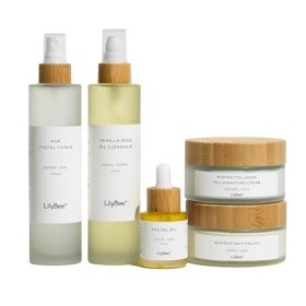 LilyBee - AHA Facial Toner, 120 ml - Mélange liquide de cinq extraits botaniques - Réhydrate votre peau fatiguée