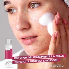 Essenze – Mousse nettoyant visage anti-acné – Mousse démaquillante avec action apaisante – élimine impureté et excès de sébum