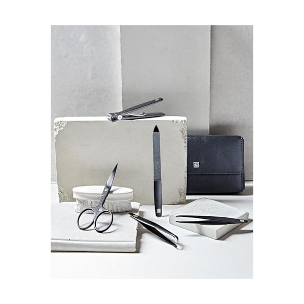 ZWILLING Manucure kit 5 pièces, set de voyage pour les poils du visage et de la barbe, avec coupe-ongles et ciseaux à barbe 