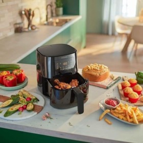 Versuni Domestic Appliances Airfryer Série 3000 L, 4.1L 0.8Kg , Airfryer 13 en 1, 90 porcent de graisse en moins grâce à la 