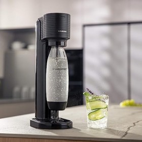 sodastream Gaia Machine à Eau Pétillante | Pack 1 Bouteille 1L + 1 Bouteille 0,5L Compatibles Lave-Vaisselle + 1 Recharge de 