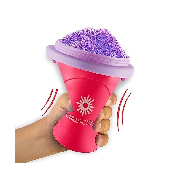 BANDAI CHILLFACTOR CO07953 - Jouet de Cuisine - Machine à granité avec gobelet réutilisable et Paille Incluse - Jouet Familia