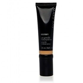 Mary Kay CC Crème de protection moyenne SPF 15 avec LSF 15 Light to Medium MHD 2023/24