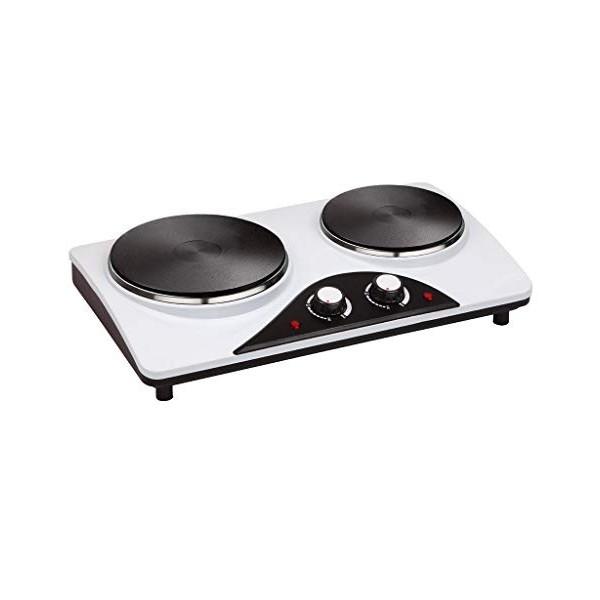 Cuisine portable à deux brûleurs, parfaite pour cuisiner plusieurs plats en même temps. Son design compact offre une expérien