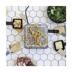 Livoo - Set daccessoires pour raclette MEN391 - bois dhévéa - 8 spatules, 8 planchettes