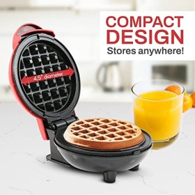 Elite Gourmet EWM015R Mini gaufrier électrique compact avec plaques antiadhésives, pour gaufres, sandwichs et diverses prépar