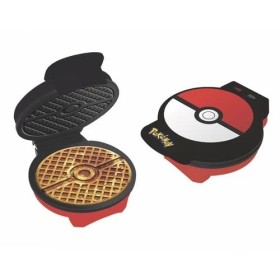 Uncanny Brands - Pokemon Pokeball Machine pour créer votre gaufre avec limpression Poke Ball - Prise européenne - Type C WM