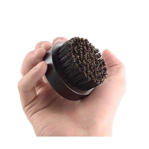 Brosse à barbe de Camden Barbershop Company ● Boite incluse ● En Bois de Noyer ● Pour le soin quotidien de la barbe & lappli