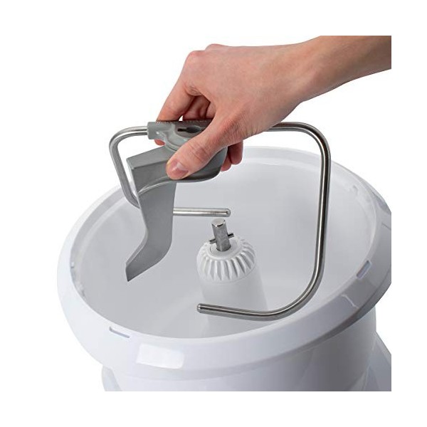 Cloer 7001 Robot de cuisine avec bol mélangeur de 6 l, crochet pétrisseur, fouet, fouet à gâteau, grattoir à bol, 6 vitesses 