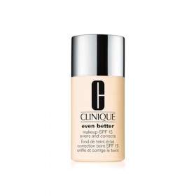 Clinique Even Better Fond de Teint SPF 15 | Couvrance Moyenne + Fini Naturel | Vitamine C | Unifie le Teint + Réduit les Tach