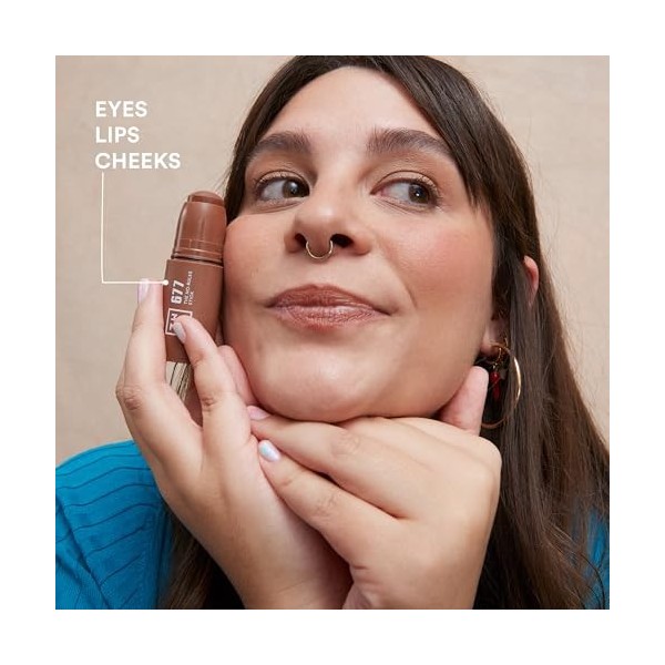 3INA MAKEUP - The No - Rules Stick 677 - Blush Crème Brunaux Acide Hyaluronique - Blush Stick pour Yeux Lèvres et Joues - Blu