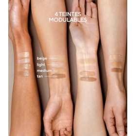 MÁDARA Organic Skincare | CITY CC Hyaluronic CC crème anti-pollution SPF 15, TAN, 40 ml - Avec acide hyaluronique et protecti