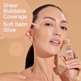 Wet n Wild Bare Focus Niacinamide Skin Tint, Hydratant Teinté à lAcide Hyaluronique, Fond de Teint Sérum Léger Glow, Maquill