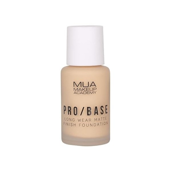 MUA Makeup Academy Pro/Base Fond de teint mat longue tenue couvrance complète, teinte 150, 30 ml – Végétalien et sans cruaut