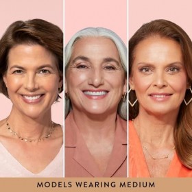 LAURA GELLER NEW YORK Cuit au four balance-N-Glow Illuminating Foundation, Medium Moyen