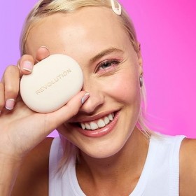 Revolution Powder Pops Instant Blur Setting Powder, Poudre Fixante Effet Airbrush Inspirée de la K-Beauty, Lisse la Peau et A