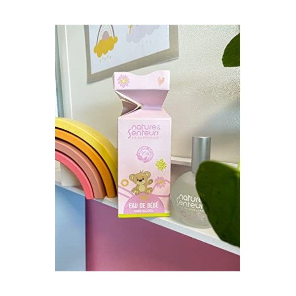 Eau de senteur bébé filles 50ml ● Eau de bébé naturelle fabriquée en France ● Parfum sans danger : sans alcool ni colorants ●