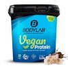 Bodylab24 Vegan Protein Chocolat-Nougat 1000g, poudre de protéines 100% végétalienne à base de féveroles, de pois et de grain