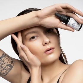 Skintegra Lunar Sérum Concentré - Sérum Anti-âge Intensif avec Soin Hydratant pour Peau Radieuse, Lisse, Régénérant & Lissage