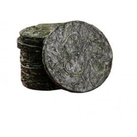 Petit gâteau rond en forme de varech séché comprimé