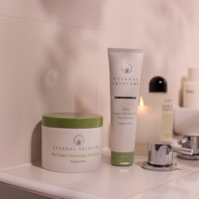 Eternal Skincare - Aloe Super hydratant 225 ml sans parfum - Riche en aloe vera - Pour peaux sèches et sensibles - Pour le 