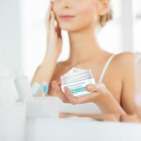 Crème hydratante pour le visage, crème dhydratation profonde du visage | Produits de soins de la peau naturels,Crème adoucis