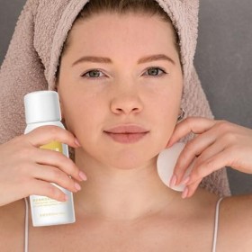Jiimhte Lait Éclaircissant | 100ml Lotion Éclaircissante pour le Visage | Gel Hydratant Non Collant Soin Visage Corps Sensibl
