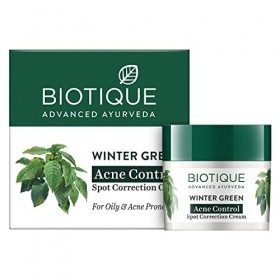 Biotique - Crème correctrice Bio Winter Green pour les boutons dacné, pour peaux grasses et à tendance acnéique, 15 g
