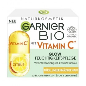Garnier Soin de jour à la vitamine C pour un teint éclatant, tonifiant et hydratant contre les peaux fatiguées et irrégulière