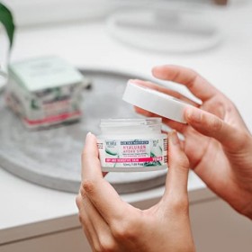 Victoria Beauty Crème à lacide hyaluronique à laloe vera bio, crème pour le visage pour peaux sèches et sensibles, crème de