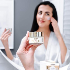 Victoria Beauty - Crème à lacide hyaluronique à lor 24 carats contre les rides et les cernes, crème de jour anti-âge, crème