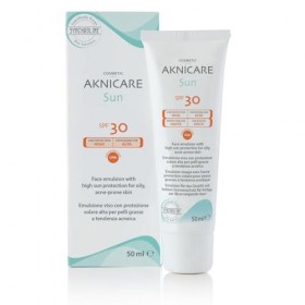 Synchroline - Aknicare Sun Spf30 Crème Visage 50 Ml Peau Mixte et Grasse à Tendance Acnéique avec Acide Hyaluronique Gt-Pepti