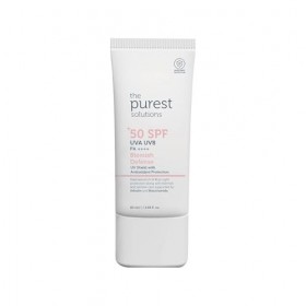 The Purest Solutions Blemish Defense UV Shield with Antioxidant Protection SPF 50+ - 8h UVA Protection, Arbutin & Niacinami