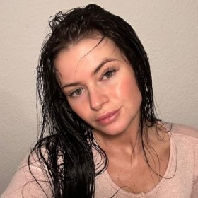 trucosmetics Sérum super brillant pour la peau avec 10 % de vitamine C + 5 % de niacinamide + 2 % de glucosamine, squalane, h