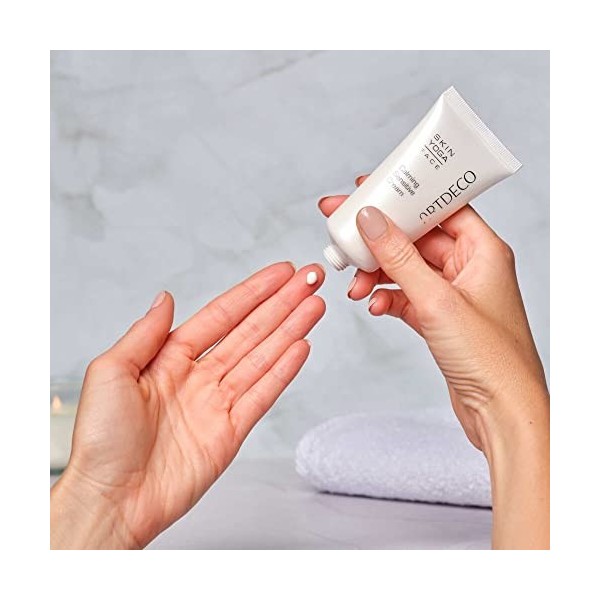 Artdeco SKIN YOGA FACE Crème pour le visage calmant des peux sensible 50ml