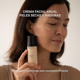 Crème visage anti-âge - Arual - Complexe dacide hyaluronique 4% + 0,2% dallantoïne