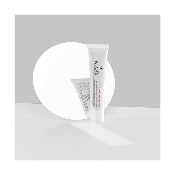 Rilastil Aqua Intense 72H, Gel Intensif pour Tous Types de Peaux, à lAcide Hyaluronique, Hydraboost, Céramides, Rend la Peau
