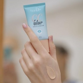 TianDe CC Blur Crème visage SPF 20, effet estompant, niacinamide, 5 céramides, acide hyaluronique 8D, 50 g