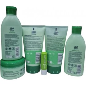 Boots Lot de 5 soins du visage au concombre avec baume à lèvres à laloe vera gratuit