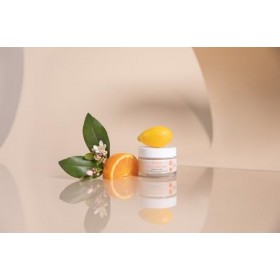 SKIN+C RADIANCE CRÈME POUR LE VISAGE ANTIOXYDANT REVITALISANT avec de la vitamine C avec de lacide hyaluronique et de leau 