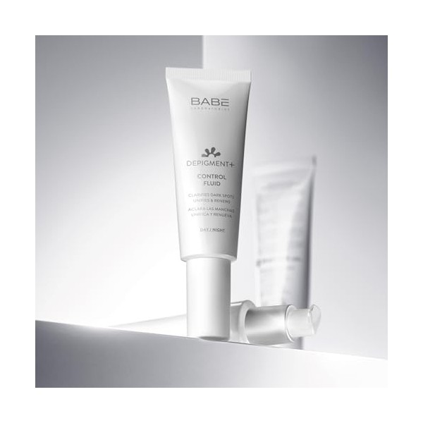 Contrôle Fluid Depigment+ 40 ml | Action dépigmentaire : éclaircit et unifie | Prévient la formation de taches