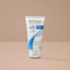 PHYSIOGEL Daily Moisture Therapy Crème hydratante nourrissante pour peaux sèches 200 ml – Crème régénérante pour la peau qui