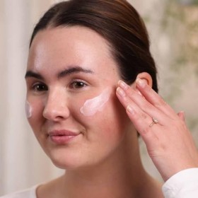 Evolve Organic Beauty - Crème visage Hydrate & Protect avec squalane, gingembre papillon sauvage, indigo rose | Certifié végé