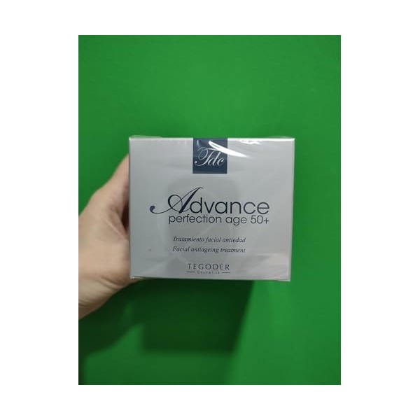 LABORATORIOS TEGOR Tratamiento Facial Antiedad 50+5 ml