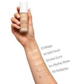 Sensilis - Upgrade Make-Up, Base de Maquillage Haute Couvrance, avec Extraits de Riz Rouge et Soja et Vitamine E, Hydrate, Ra