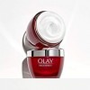 Olay Regenerist 3 Areas Crème Anti-Âge Intensif Traitement du Visage