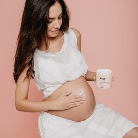 NOVA ENGEL Mothering Cuidado Esencial Estrã­As Crema 400 ml