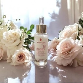 Mela Aura Sérum Vitamine C Booster dÉclat, Clarifie, Unifie et Sublime le teint, Réduit les rides, Contenance 30 ml